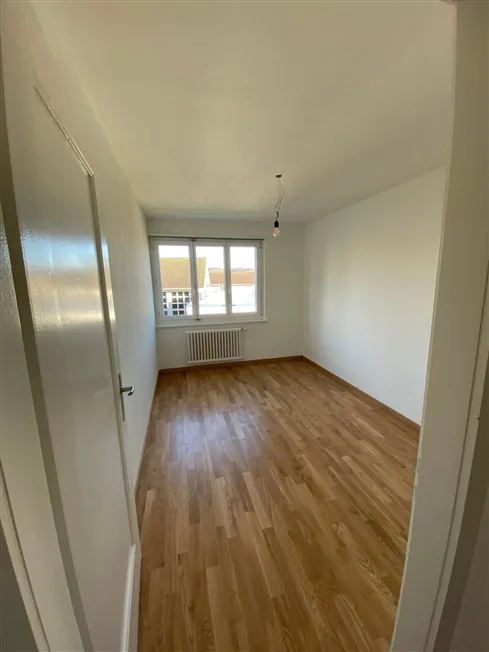 4 Zimmer Wohnung in Tann – Foto 3 von 7