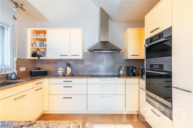7 Zimmer Attikawohnung in Pully – Foto 10 von 13