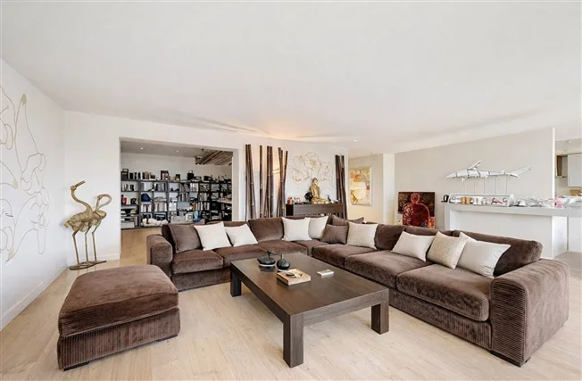 Duplex-Wohnung mit contemporary Architektur, eigenem Garten und Blick auf die Alpen in Pully Sud – Foto 13 von 21