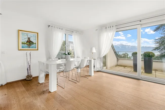 4.5 Zimmer Wohnung in Pully – Foto 3 von 15