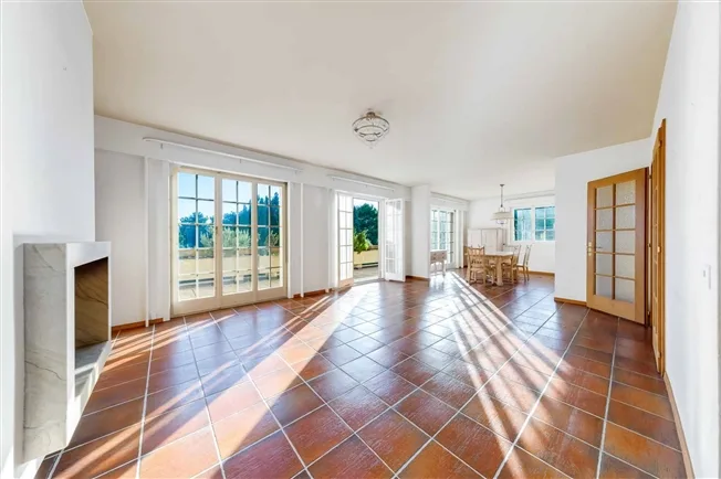 7.5 Zimmer Einfamilienhaus in Lausanne – Foto 3 von 9