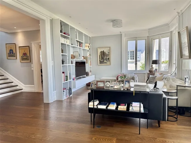 11 Zimmer Villa in Lausanne – Foto 7 von 20