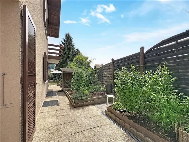 6 Zimmer Einfamilienhaus in Renens VD – Foto 12 von 13