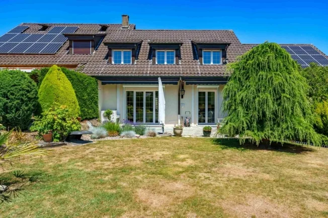 Villa mitoyenne