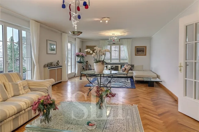7.5 Zimmer Einfamilienhaus in Ecublens VD – Foto 4 von 11
