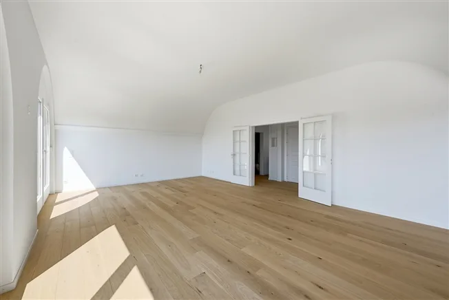 5.5 Zimmer Wohnung in St-Sulpice VD – foto 4 di 12