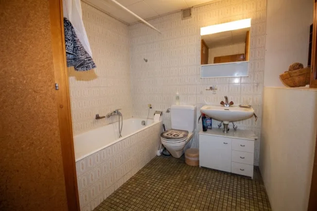 5.5 Zimmer Reihenfamilienhaus in Bercher – photo 7 sur 11