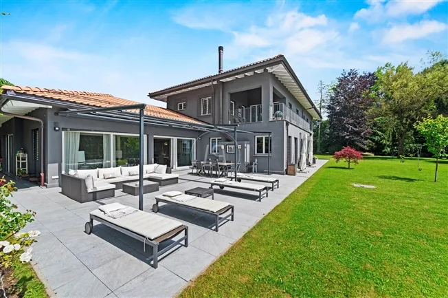 8.5 Zimmer Einfamilienhaus in Epalinges – Foto 13 von 20