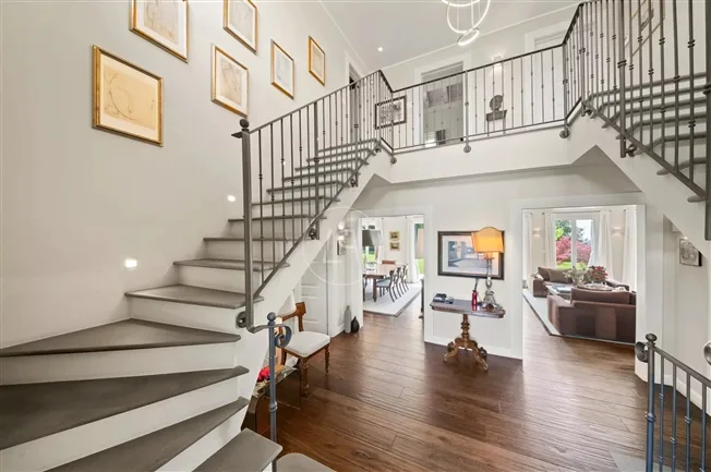 8.5 Zimmer Einfamilienhaus in Epalinges – Foto 18 von 20