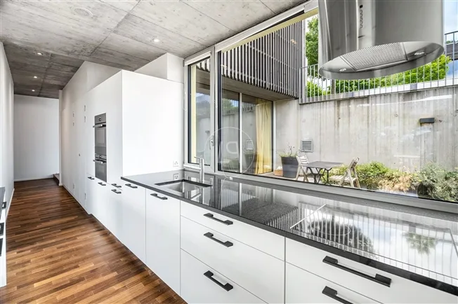 Tra architettura contemporanea, patio privato e panorama sul Lago di Ginevra – foto 9 di 20