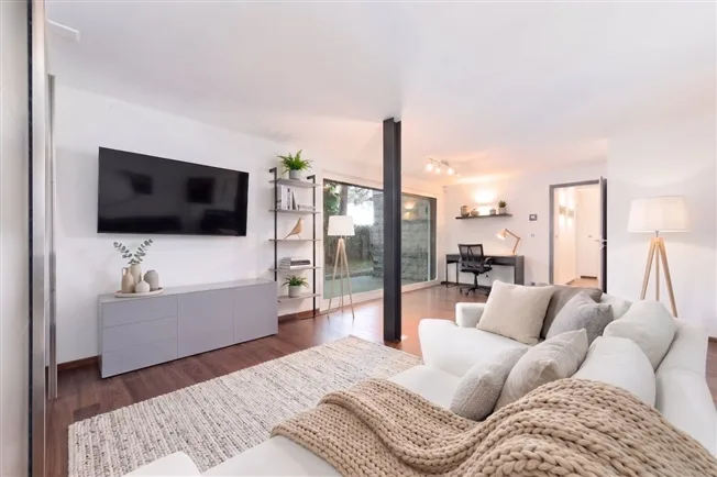8 Zimmer Einfamilienhaus in La Conversion – Foto 12 von 13
