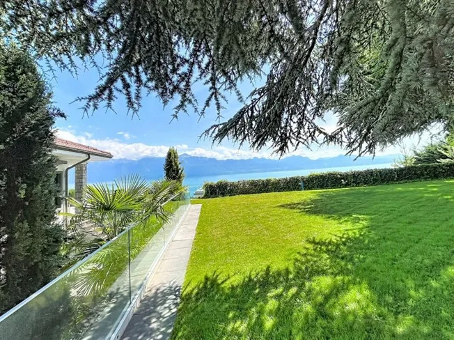 8 Zimmer Villa in Lutry – Foto 9 von 10