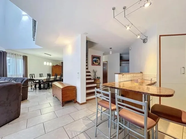 7.5 Zimmer Villa in Aclens – photo 6 sur 20