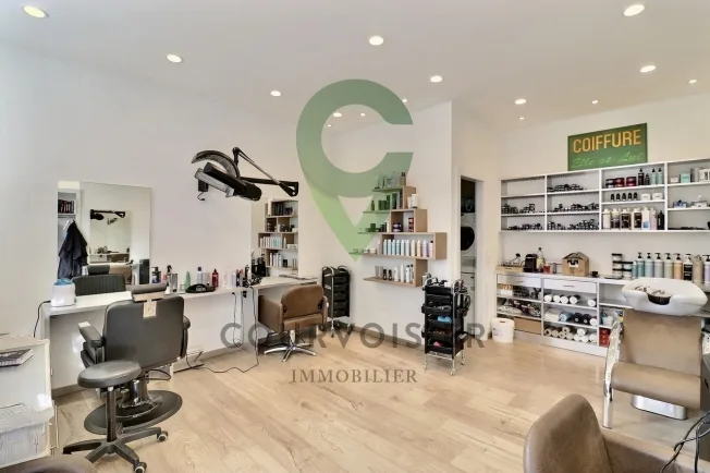 9.5 Zimmer Einfamilienhaus in Apples – foto 12 di 14