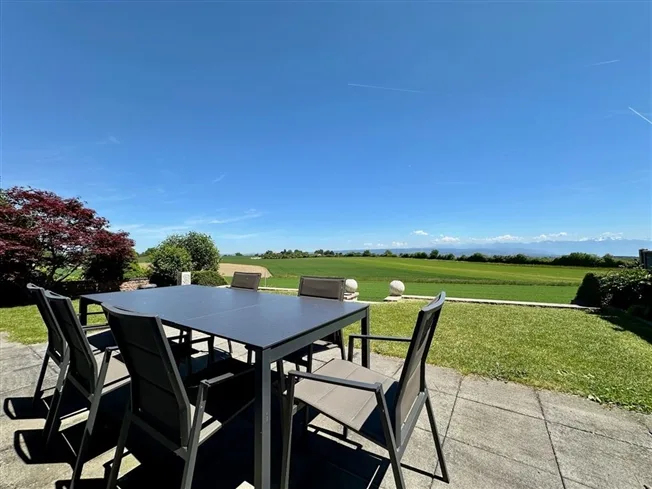 6 Zimmer Einfamilienhaus in Apples – photo 2 sur 11