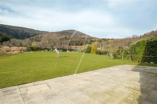 Außergewöhnliches Herrenhaus im Herzen der Waadtländer Landschaft – Foto 31 von 31