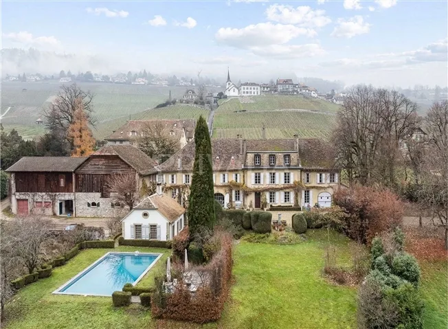 15 Zimmer Einfamilienhaus in Féchy – Foto 14 von 16