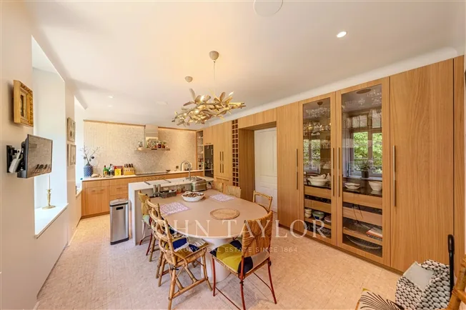 Proprietà di Eccezione - Appartamento di Lusso con Vista Impareggiabile – foto 4 di 15