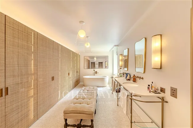Proprietà di Eccezione - Appartamento di Lusso con Vista Impareggiabile – foto 8 di 15