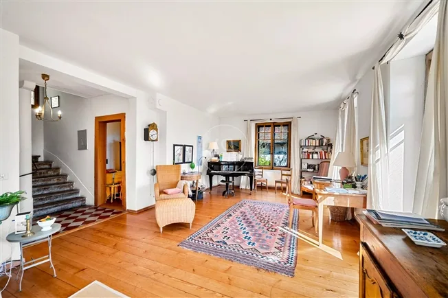 8 Zimmer Einfamilienhaus in Essertines-sur-Rolle – Foto 8 von 20