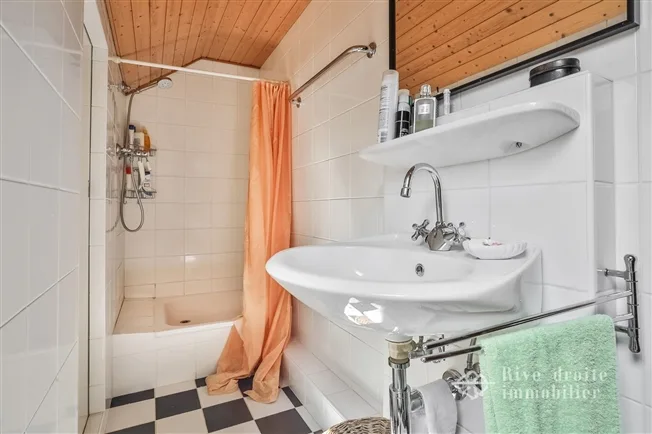 6 Zimmer Einfamilienhaus in Essertines-sur-Rolle – Foto 17 von 19