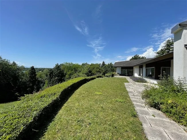 10 Zimmer Einfamilienhaus in Dully-Bursinel – foto 2 di 6