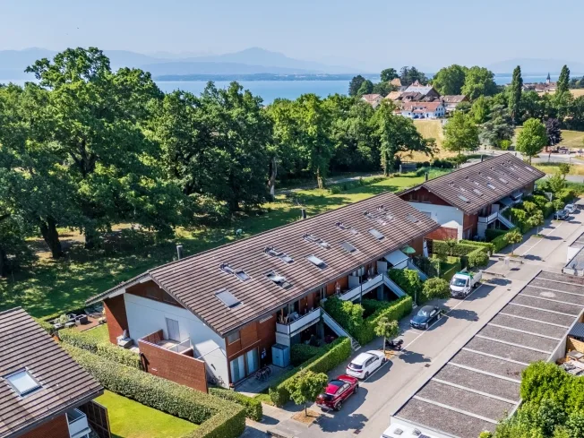 5.5 Zimmer Attikawohnung in Dully-Bursinel – Foto 6 von 10
