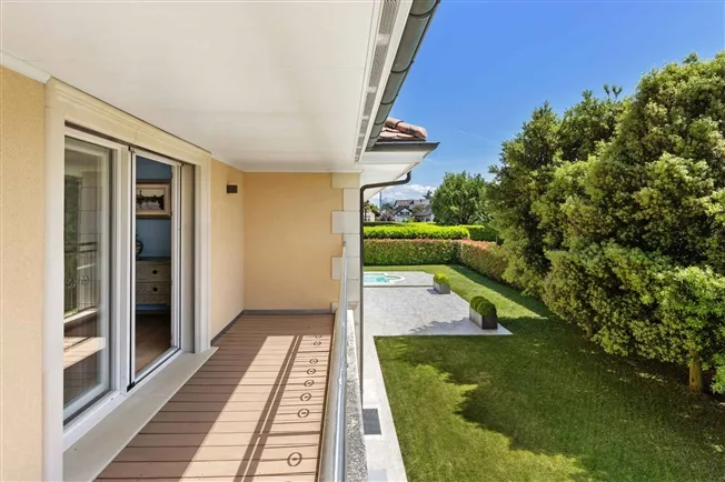 7.5 Zimmer Villa, 1197 Prangins