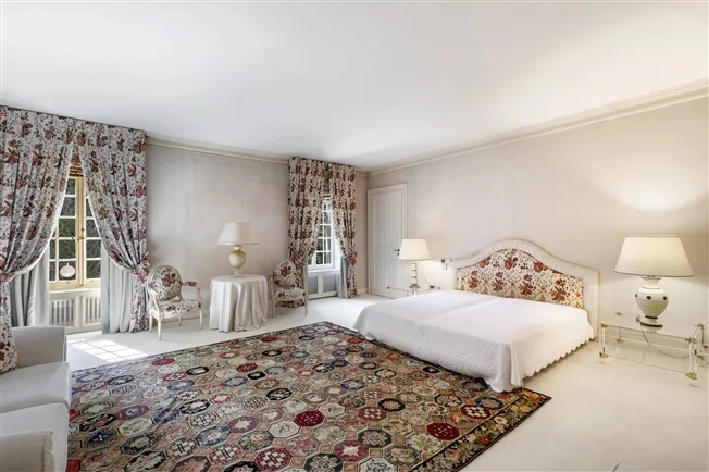 18 Zimmer Einfamilienhaus in Genève – Foto 14 von 18