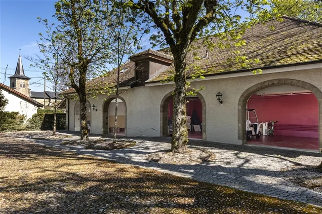 18 Zimmer Einfamilienhaus in Genève – Foto 17 von 18