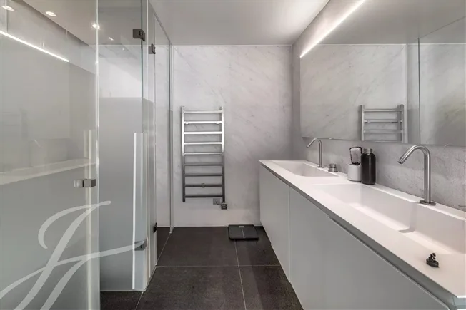 6 Zimmer Wohnung in Genève – Foto 8 von 13