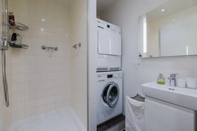 5 Zimmer Wohnung in Genève – Foto 9 von 11