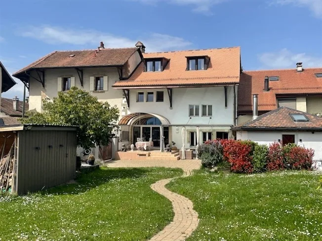 12 Zimmer Reihenfamilienhaus in Genève – photo 4 sur 11