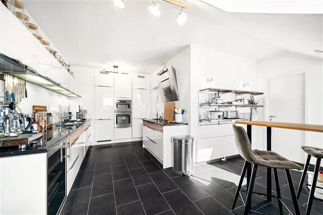 8 Zimmer Wohnung in Genève – photo 7 sur 20