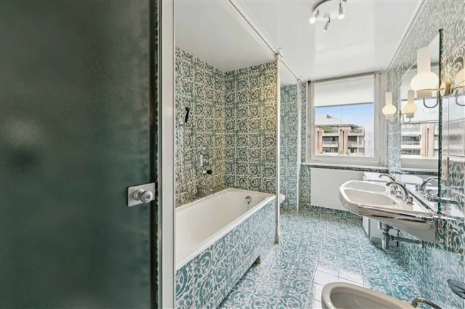 Magnificent duplex in a prestigious building – photo 9 of 13