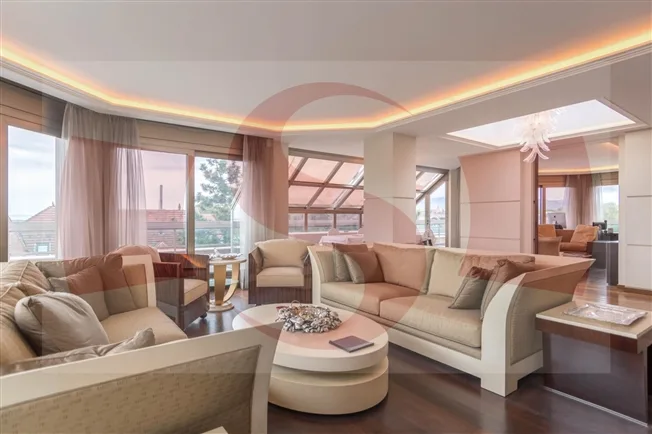 8 Zimmer Wohnung in Genève – Foto 2 von 14