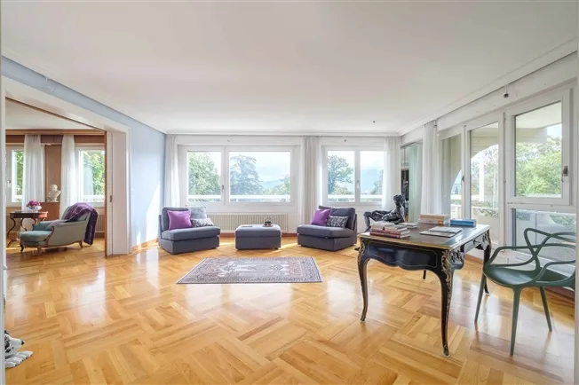 8 Zimmer Wohnung, 1209 Genève