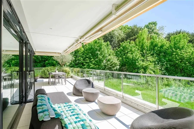 5 Zimmer Wohnung, 1209 Genève