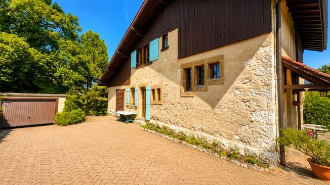 7 Zimmer Einfamilienhaus in Grand-Lancy – Foto 3 von 13
