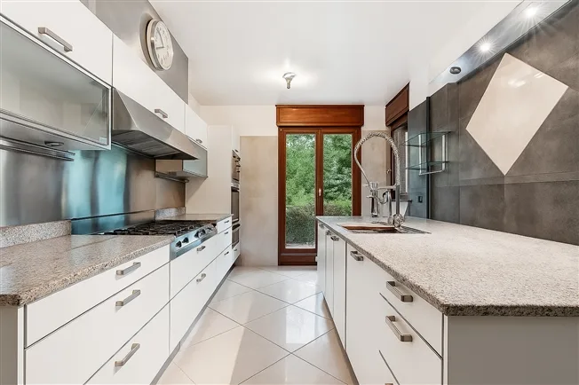 11 Zimmer Einfamilienhaus in Grand-Lancy – Foto 5 von 12