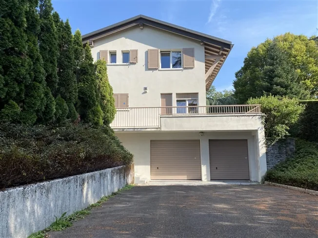 6 Zimmer Einfamilienhaus in Cointrin – foto 2 di 8