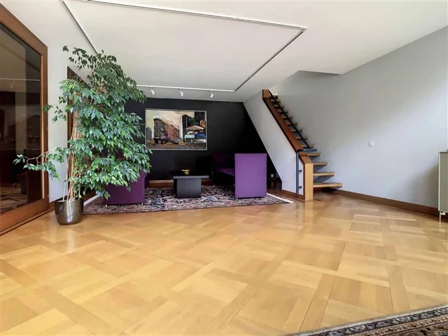 11 Zimmer Villa in Le Grand-Saconnex – Foto 2 von 12