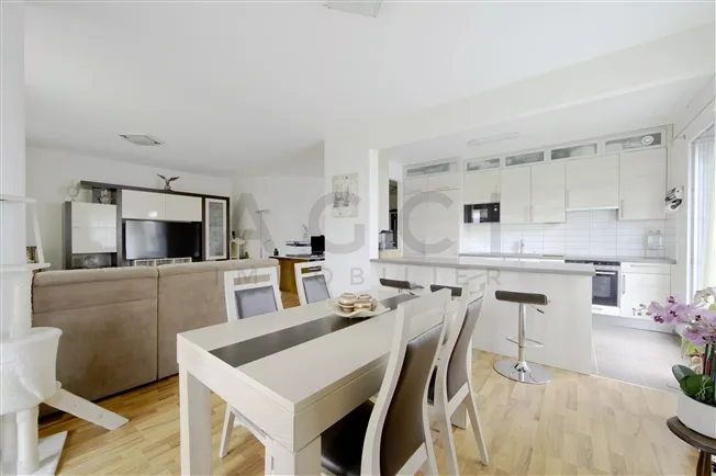 4 Zimmer Wohnung in Le Lignon – Foto 2 von 17
