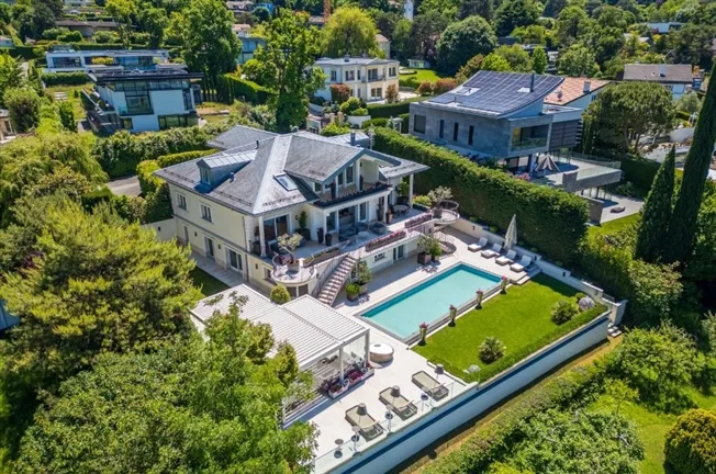 15 Zimmer Einfamilienhaus in Cologny – Foto 9 von 9