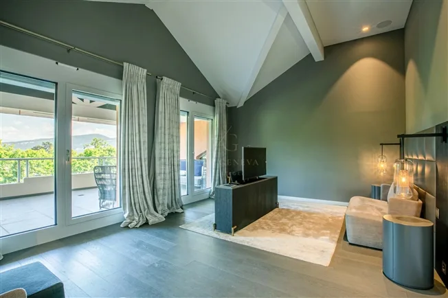 8 Zimmer Attikawohnung in Cologny – Foto 19 von 20
