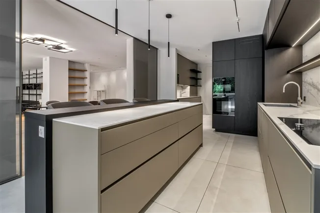 9 Zimmer Wohnung in Chêne-Bougeries – photo 6 of 11