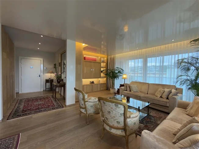 6.5 Zimmer Wohnung, 1224 Chêne-Bougeries