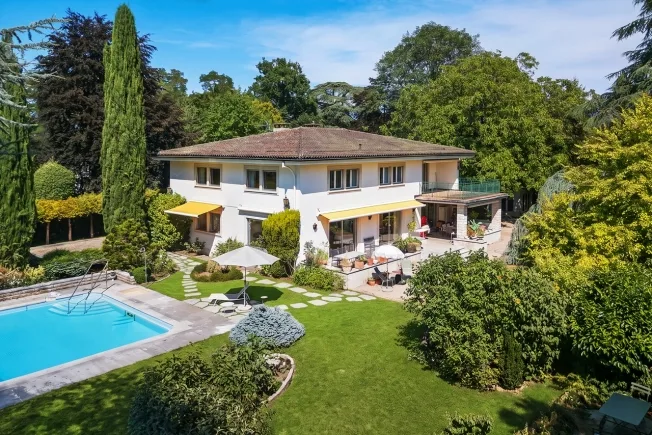 8 Zimmer Villa in Conches – Foto 12 von 13