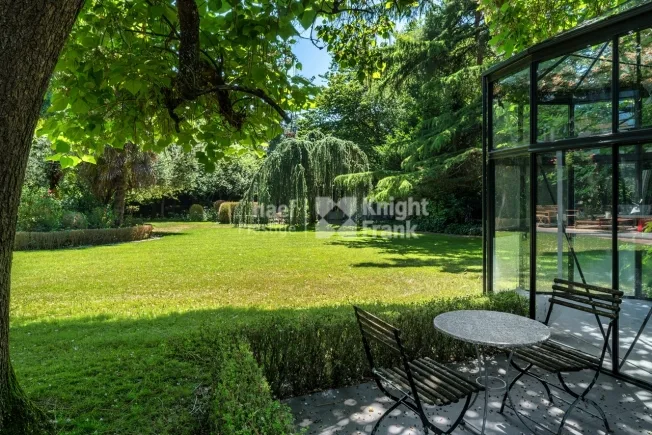 12 Zimmer Villa in Thônex – photo 11 of 11