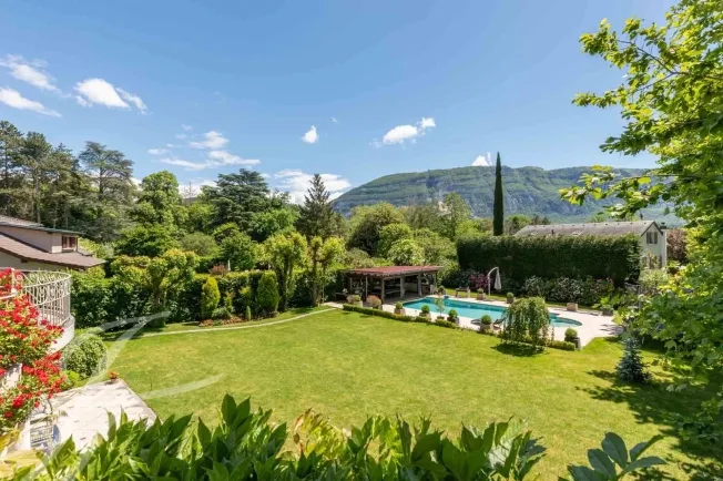 10 Zimmer Einfamilienhaus in Conches – photo 15 sur 19
